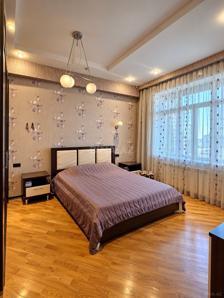 2 otaqlı Yeni tikili, 8 Noyabr m., Bakı