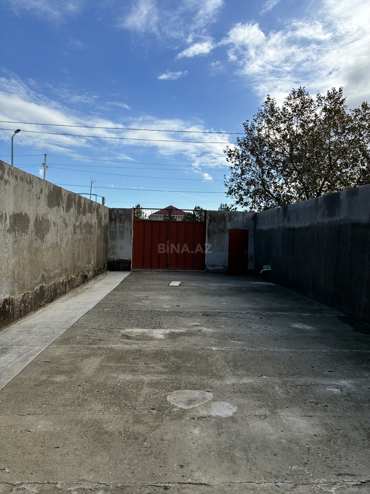 6 otaqlı Həyət evi/Bağ evi, Saray q., Bakı