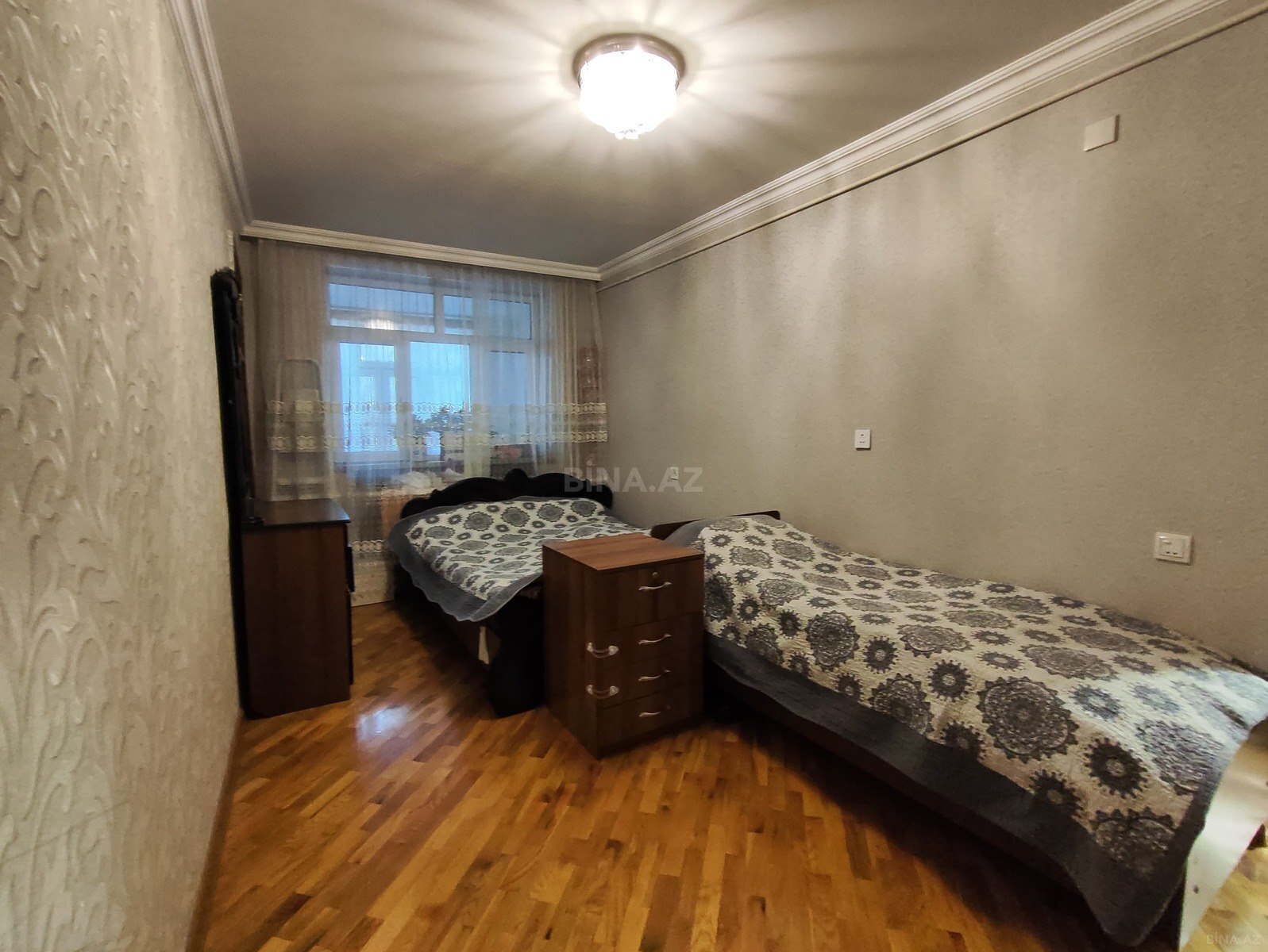 4 otaqlı Köhnə tikili, Əhmədli m., Bakı