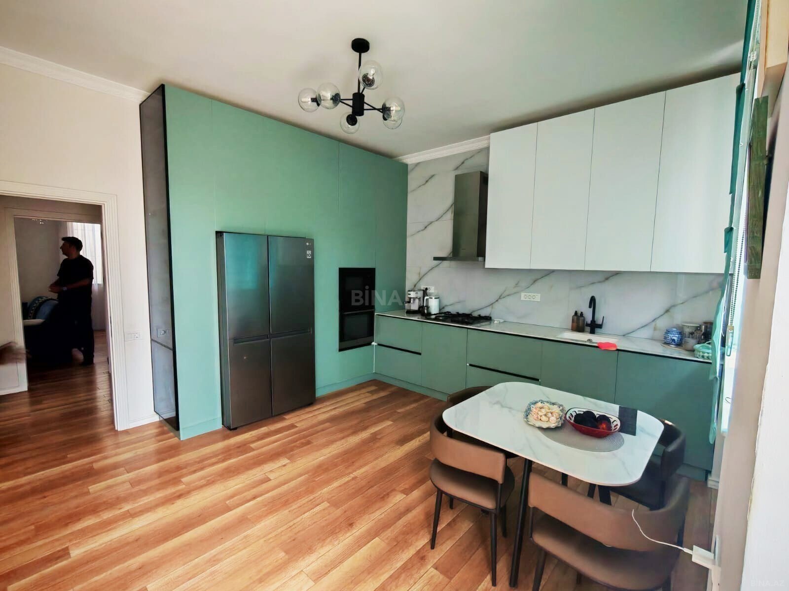 4 otaqlı Həyət evi/Bağ evi, Badamdar q., Bakı