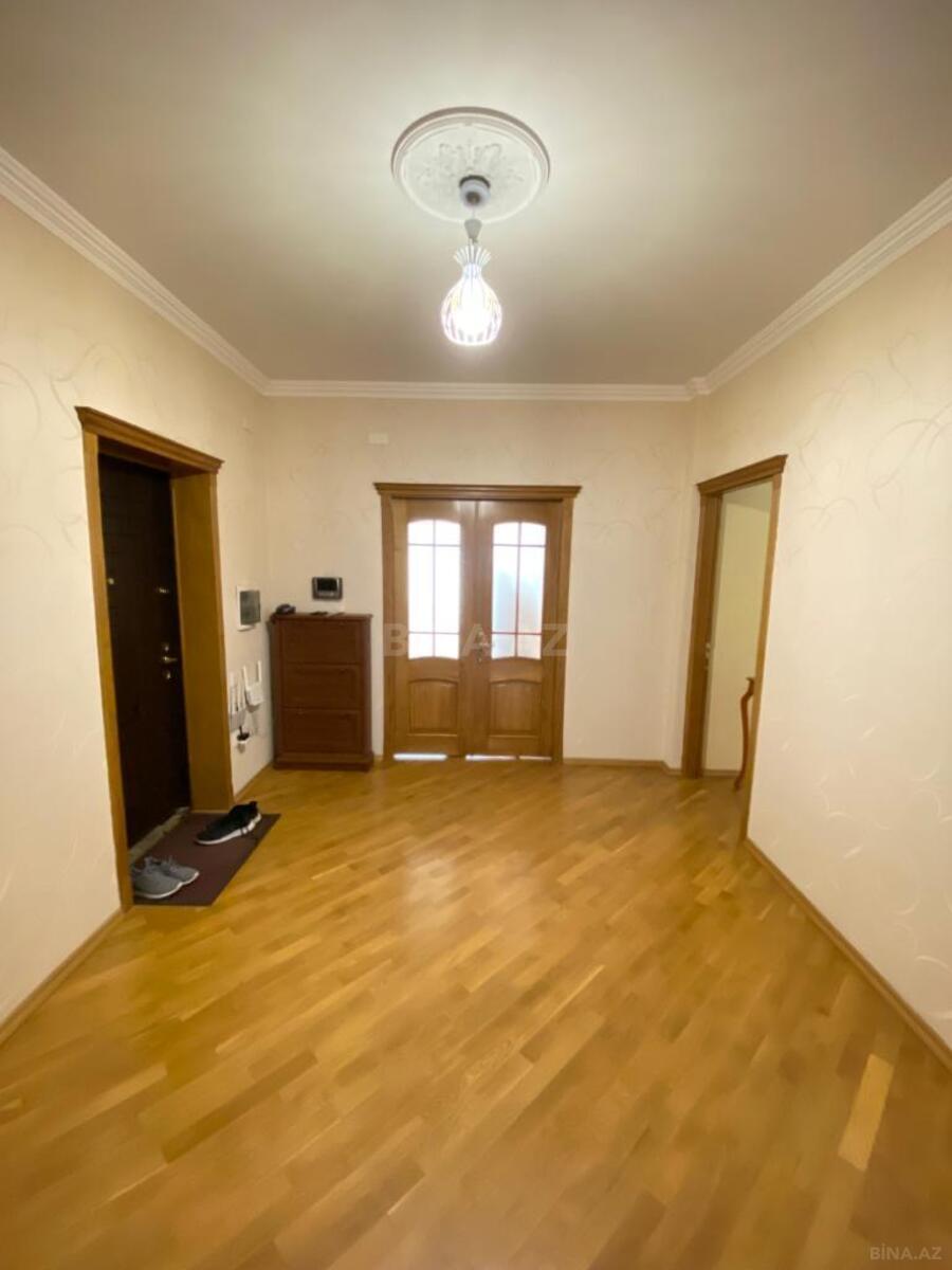3 otaqlı Yeni tikili, İnşaatçılar m., Bakı