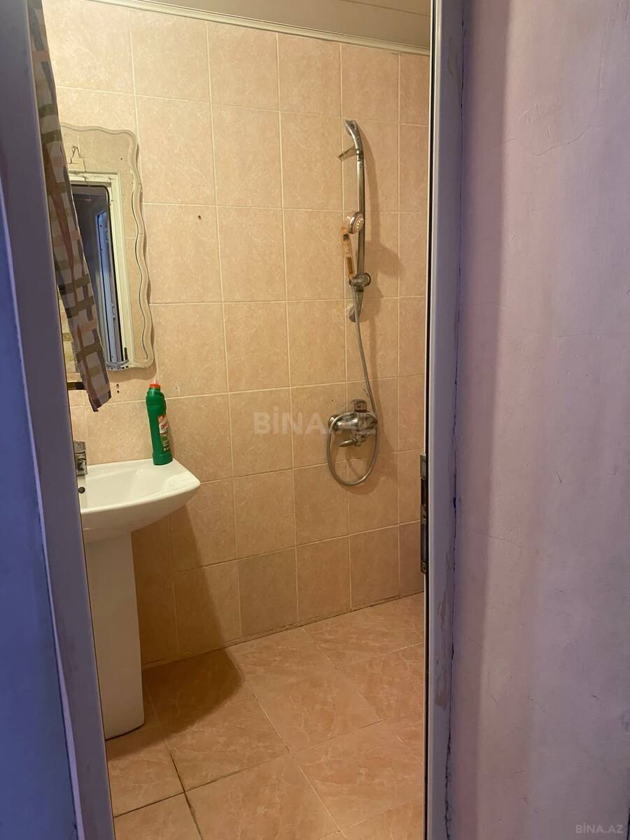 3 otaqlı Köhnə tikili, 20 Yanvar m., Bakı
