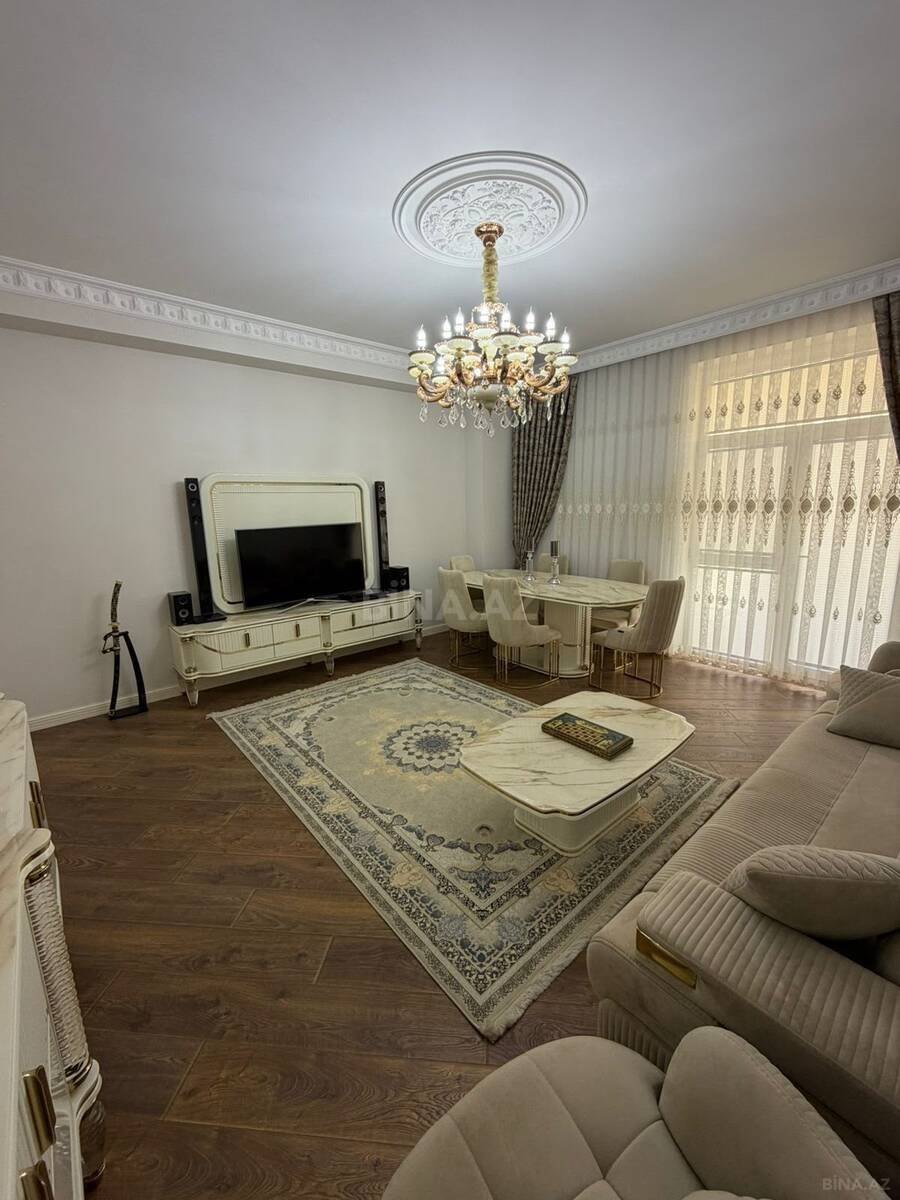 4 otaqlı Yeni tikili, Ağ şəhər q., Bakı