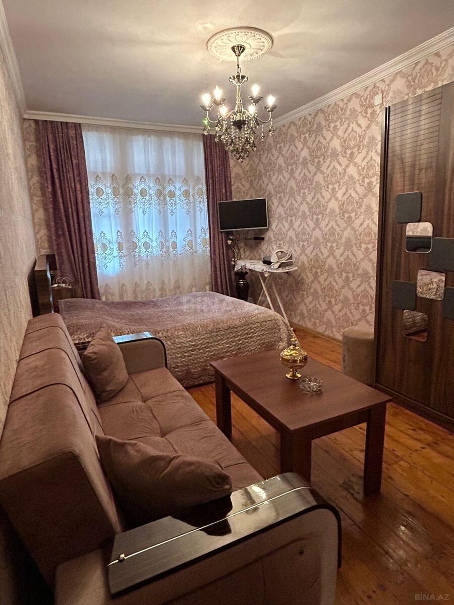 3 otaqlı Köhnə tikili, Xırdalan