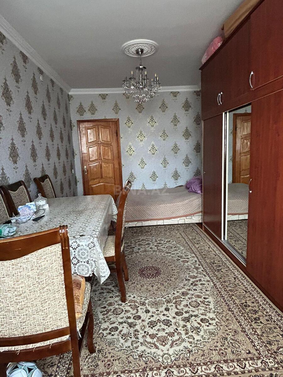 3 otaqlı Köhnə tikili, Xırdalan