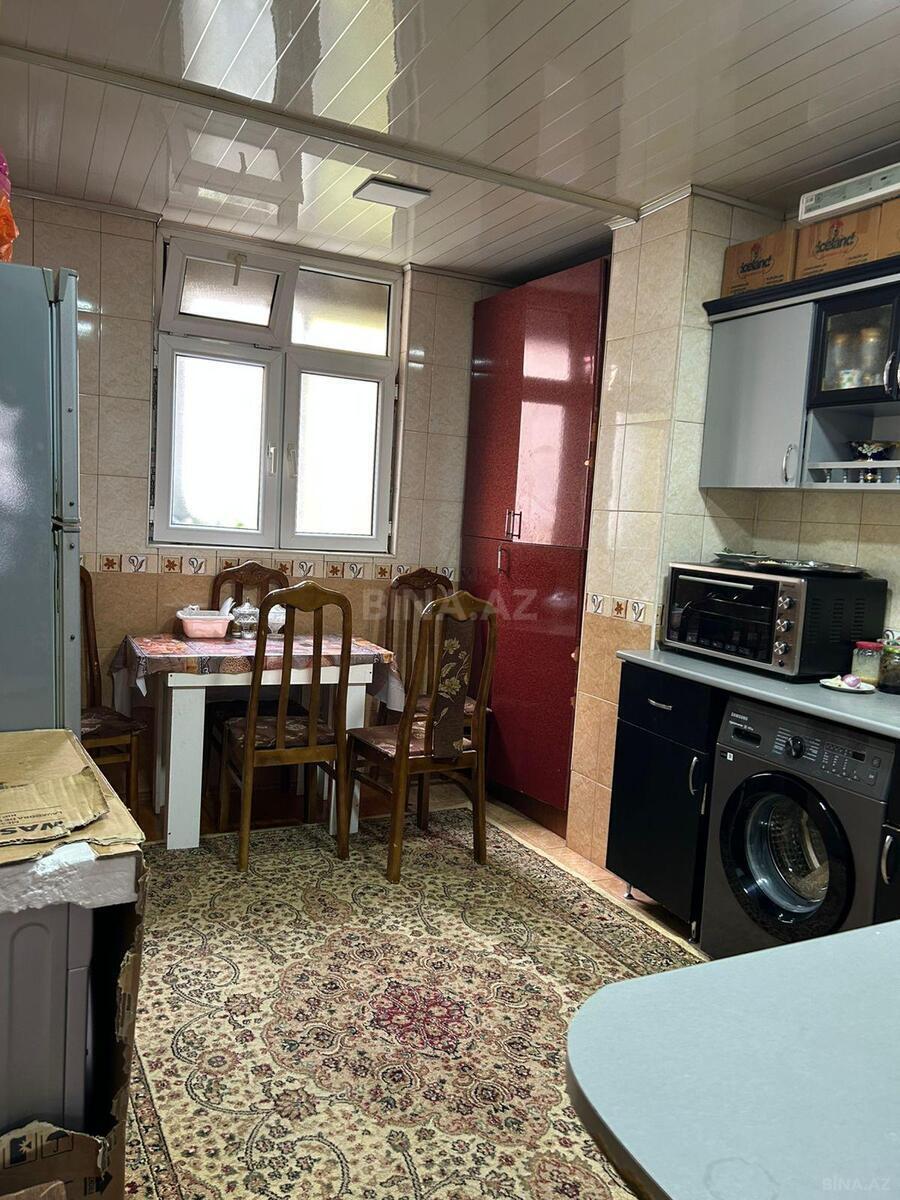 3 otaqlı Köhnə tikili, Xırdalan