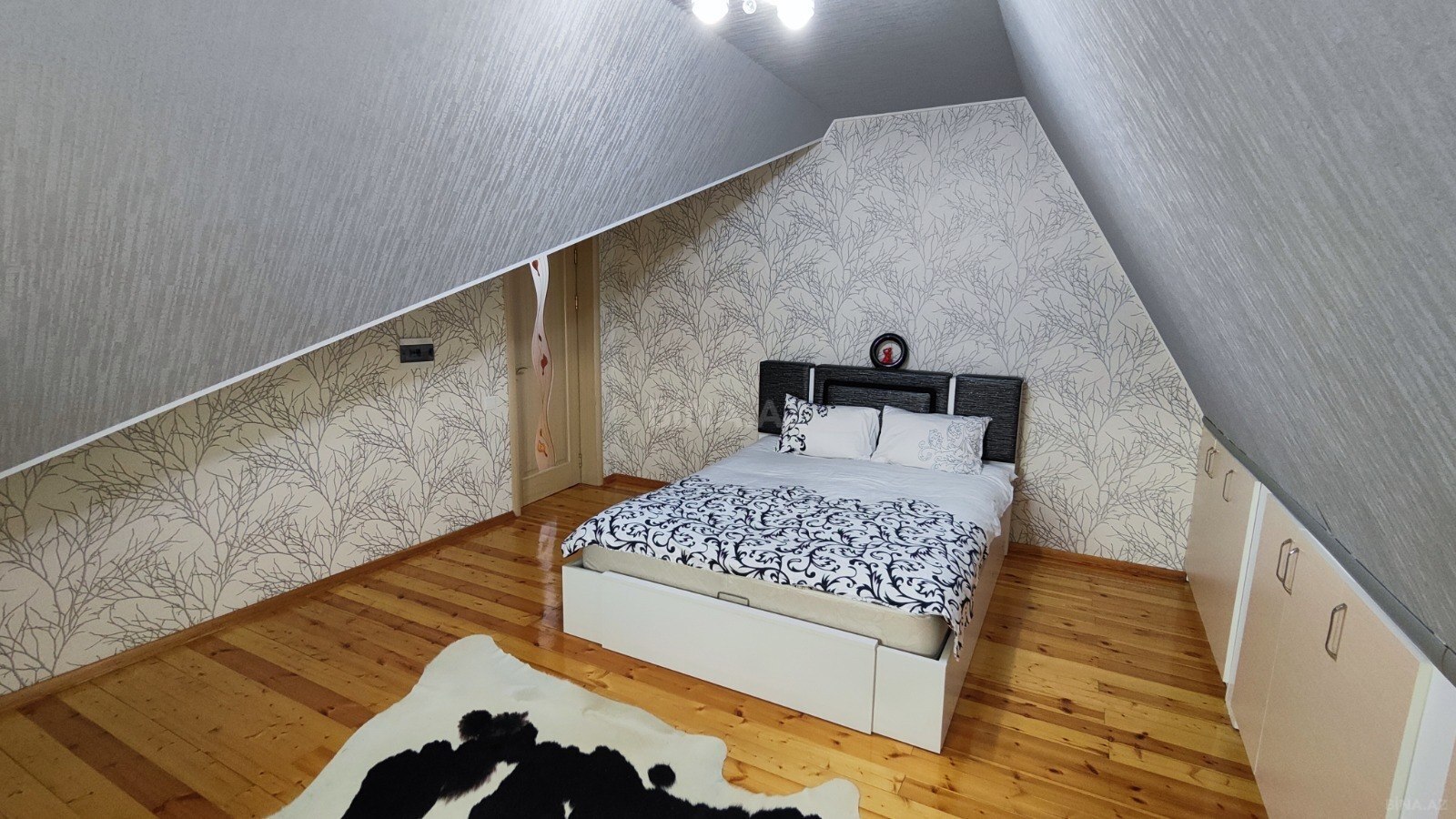 8 otaqlı Həyət evi/Bağ evi, Şüvəlan q., Bakı