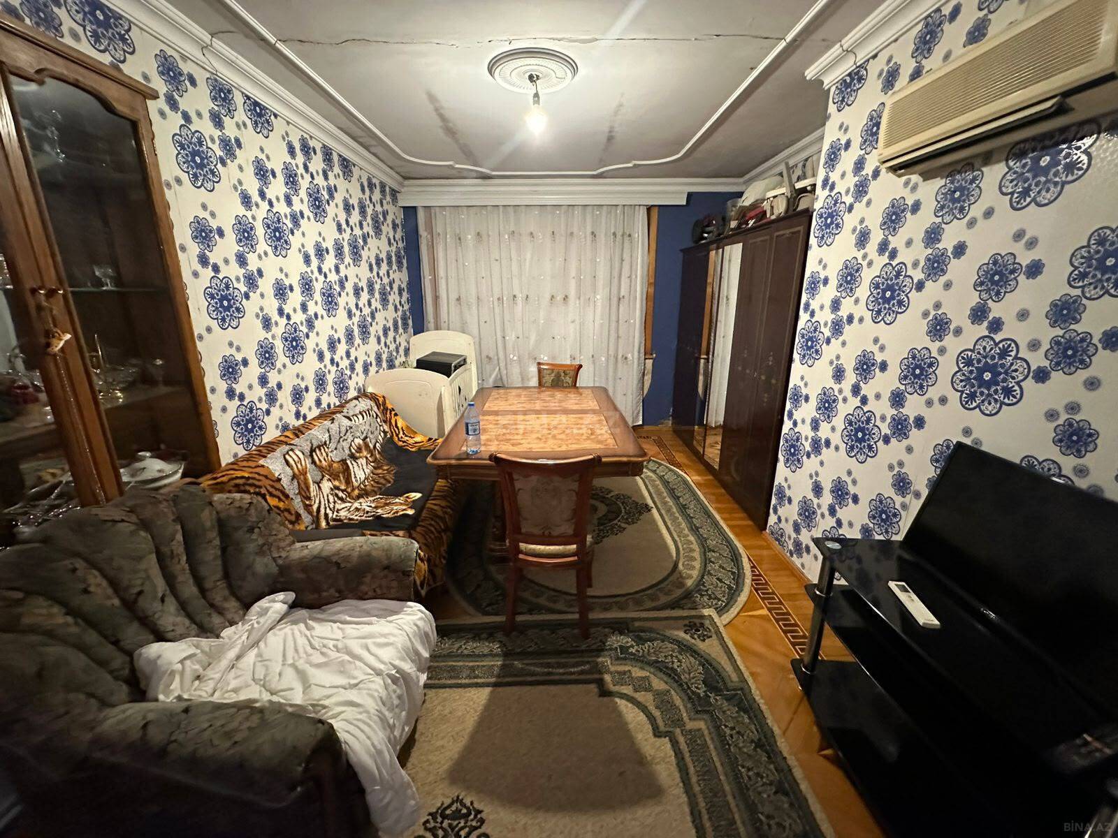 2 otaqlı Köhnə tikili, İçəri Şəhər m., Bakı