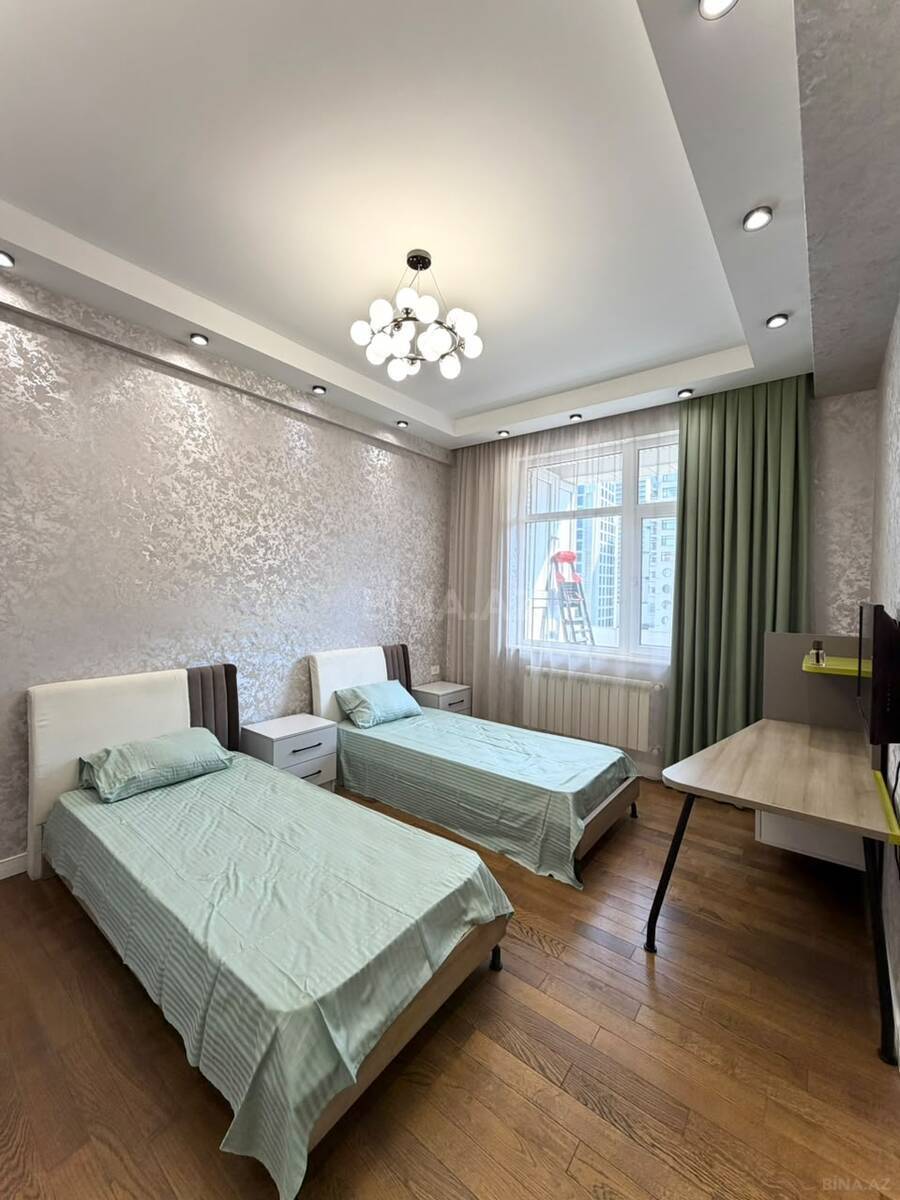 3 otaqlı Yeni tikili, 8 Noyabr m., Bakı