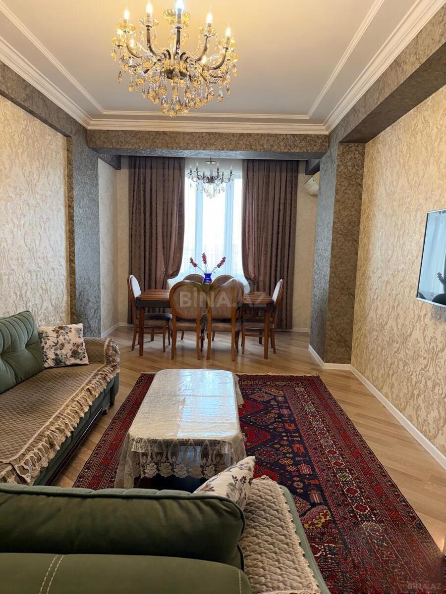 3 otaqlı Yeni tikili, İnşaatçılar m., Bakı