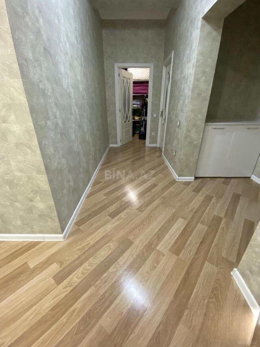 3 otaqlı Yeni tikili, İnşaatçılar m., Bakı