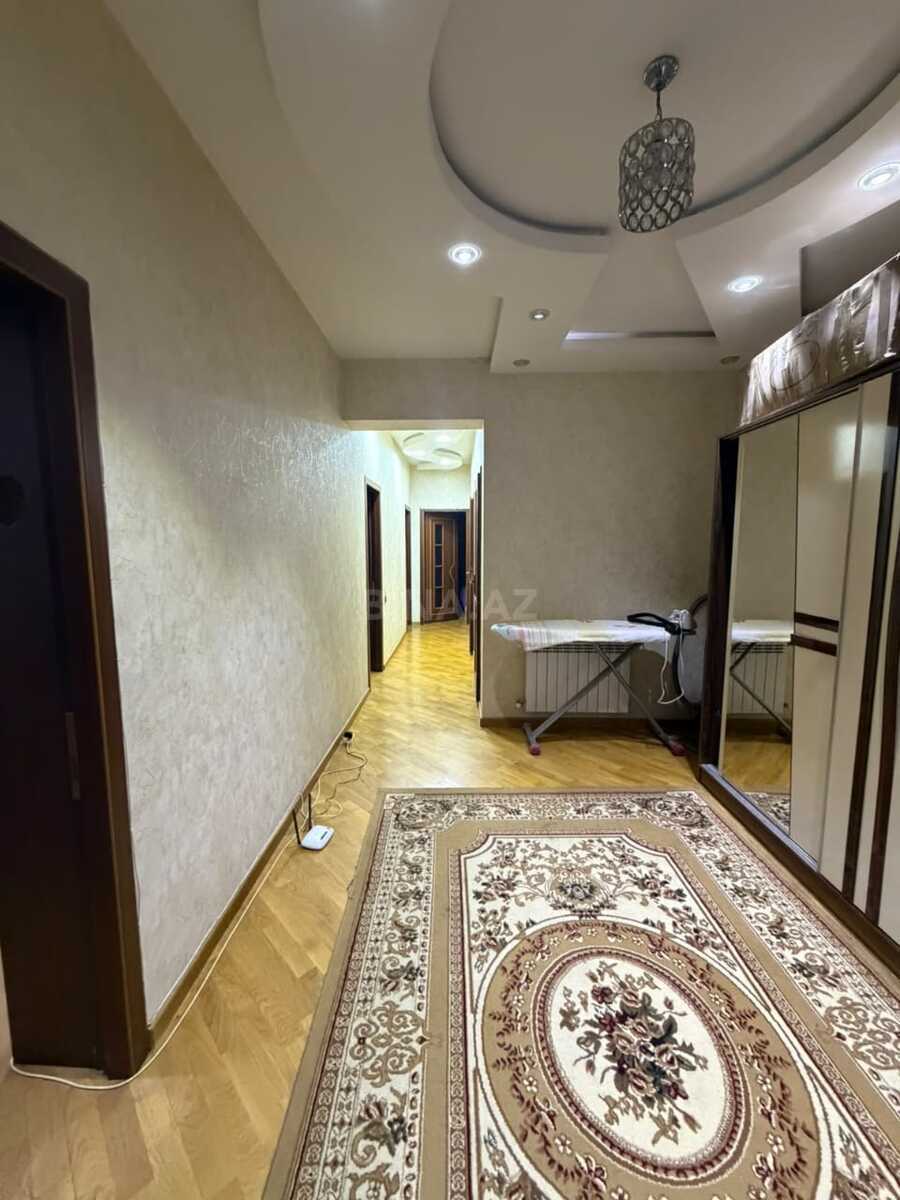 3 otaqlı Yeni tikili, 8 Noyabr m., Bakı