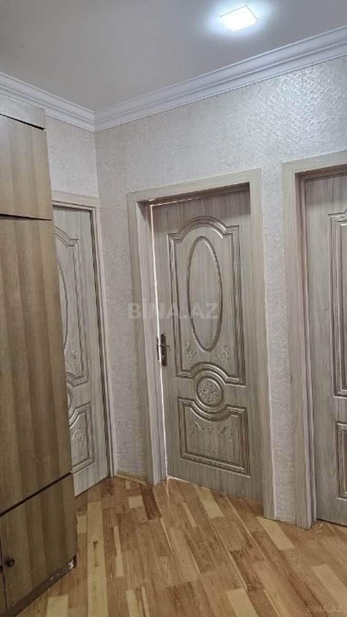 3 otaqlı Köhnə tikili, Azadlıq Prospekti m., Bakı