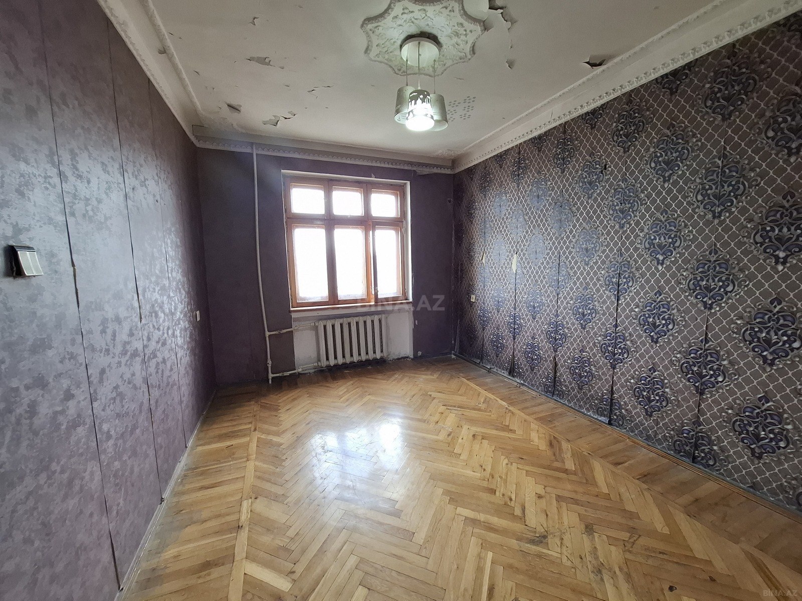 3 otaqlı Köhnə tikili, Neftçilər m., Bakı
