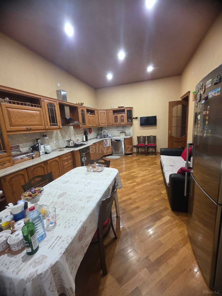 6 otaqlı Həyət evi/Bağ evi, Əhmədli m., Bakı