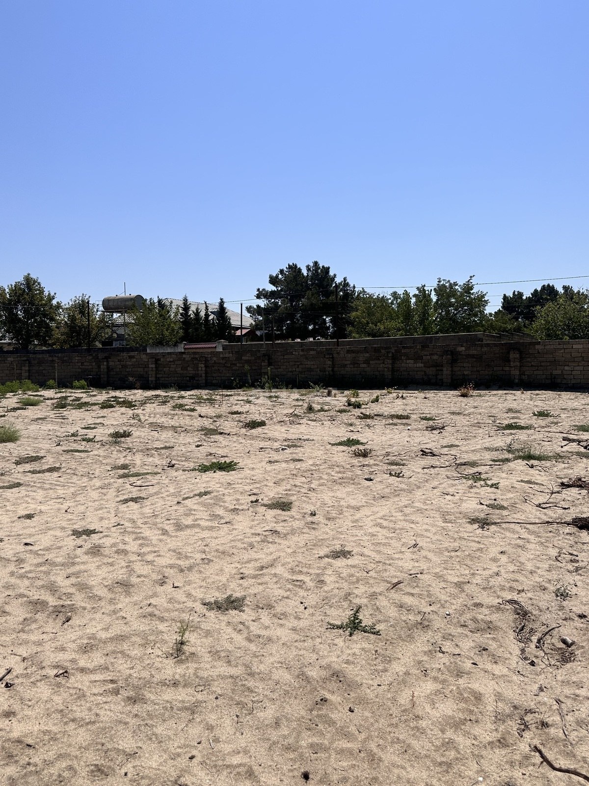 Torpaq Görədil q., Bakı