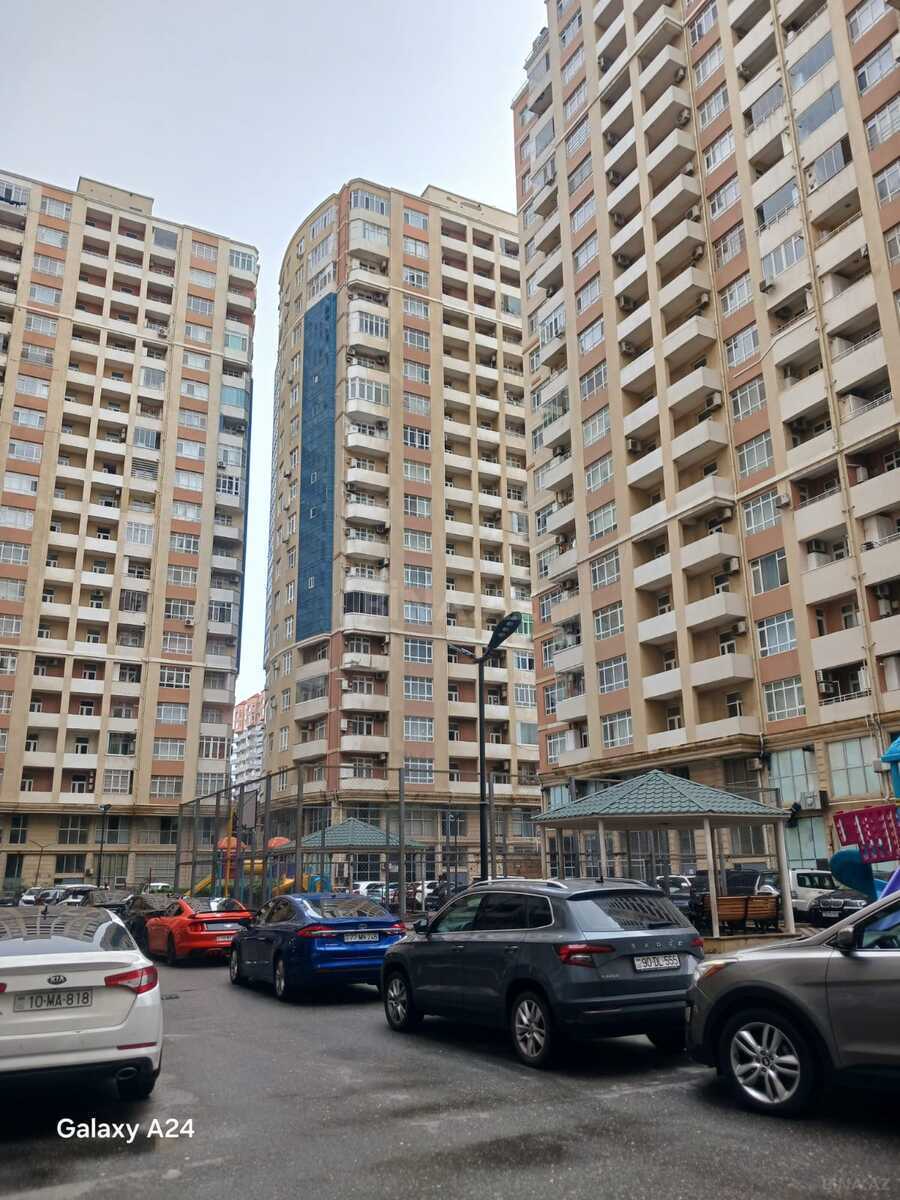 2 otaqlı Yeni tikili, Şah İsmayıl Xətai m., Bakı