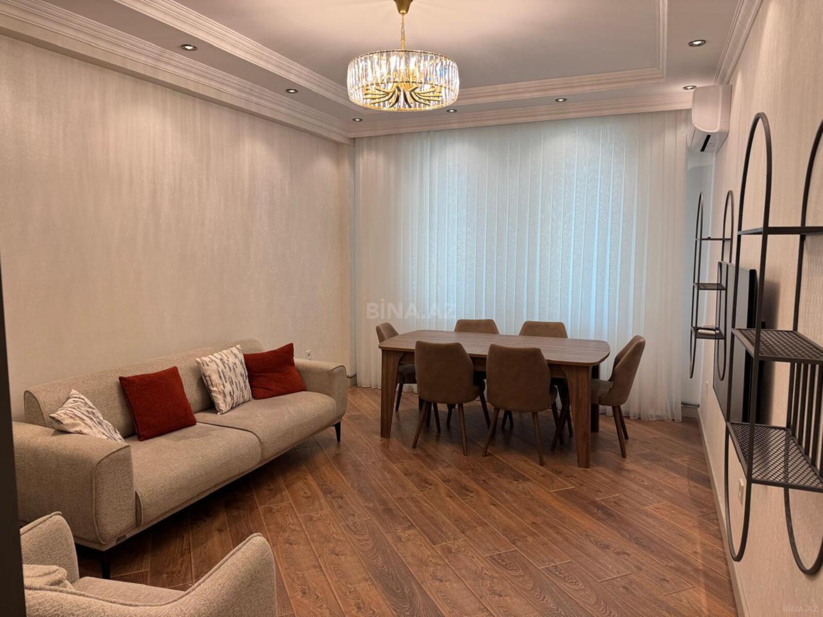 3 otaqlı Yeni tikili, 5-ci mikrorayon q., Bakı