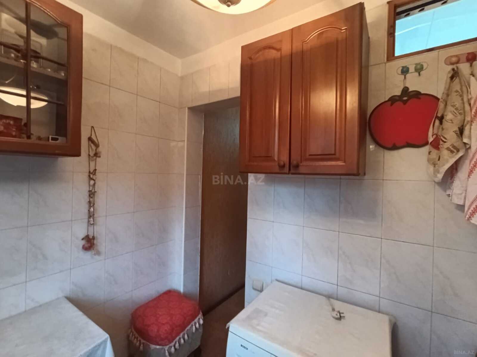 3 otaqlı Köhnə tikili, İnşaatçılar m., Bakı