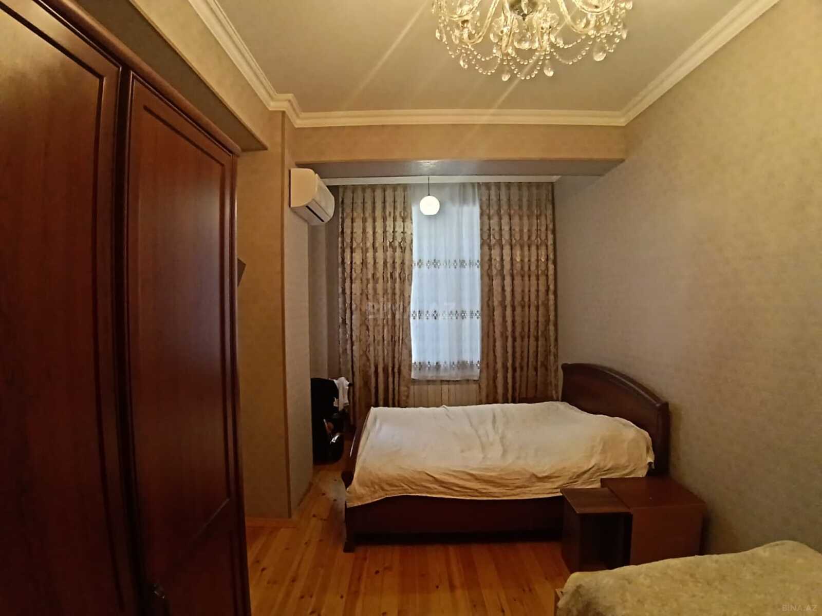 4 otaqlı Yeni tikili, Qara Qarayev m., Bakı
