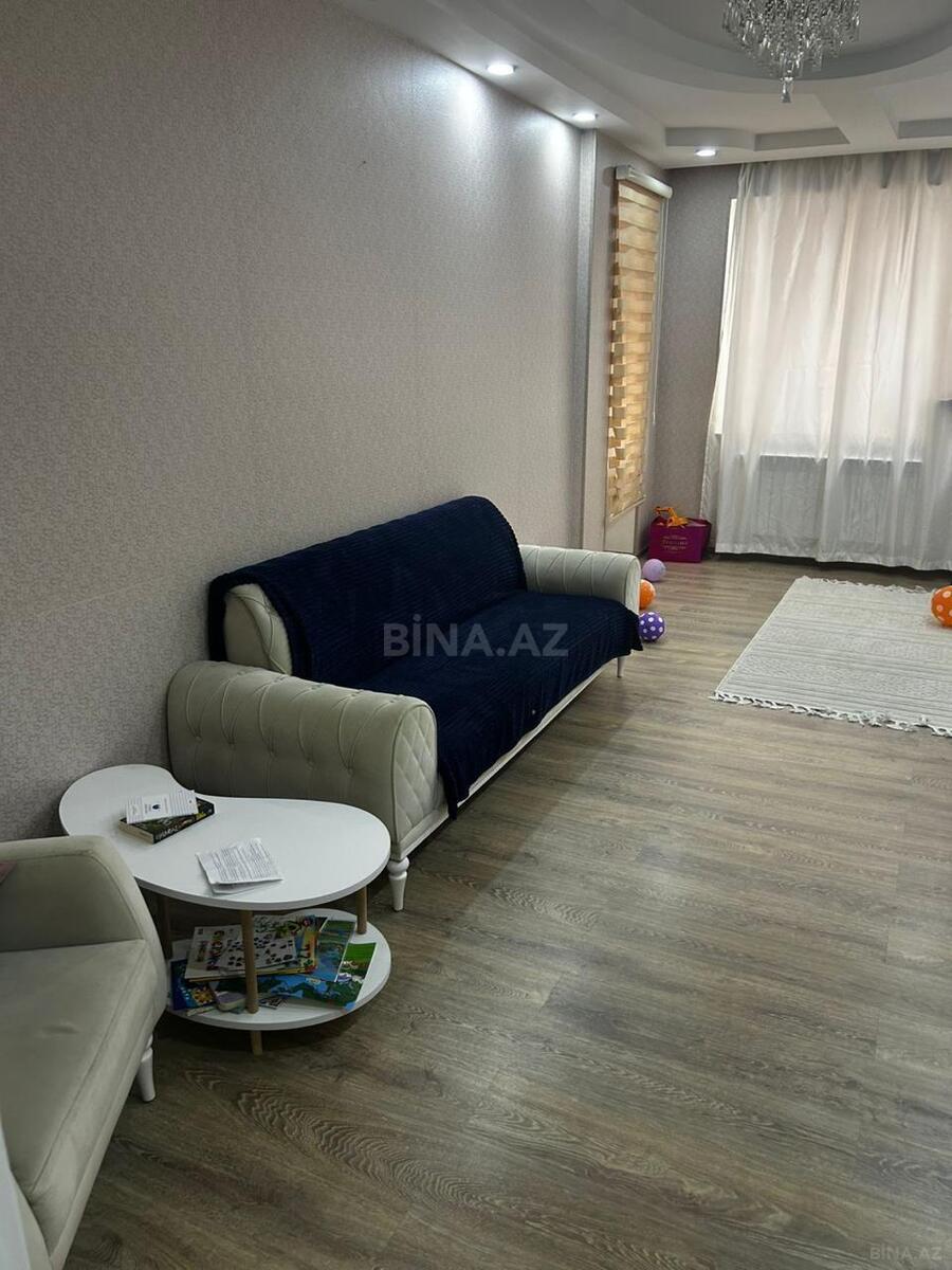 4 otaqlı Yeni tikili, İnşaatçılar m., Bakı