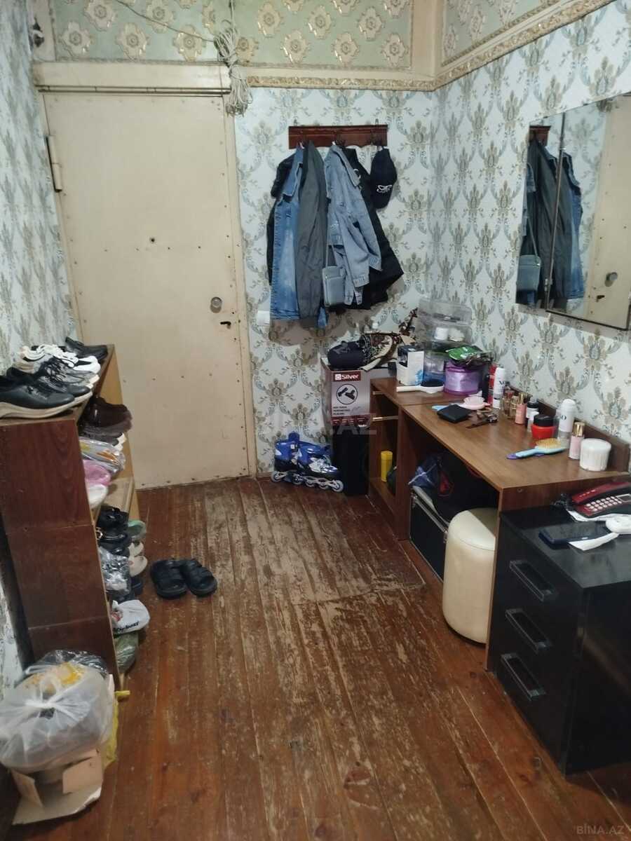 3 otaqlı Köhnə tikili, Yeni Günəşli q., Bakı