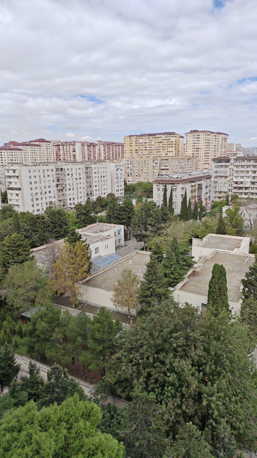 3 otaqlı Yeni tikili, Həzi Aslanov m., Bakı