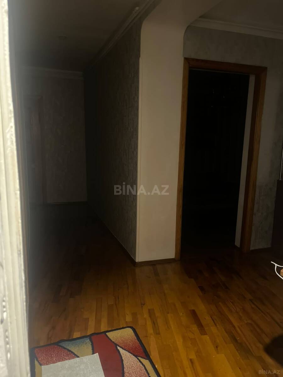 3 otaqlı Köhnə tikili, Əhmədli m., Bakı