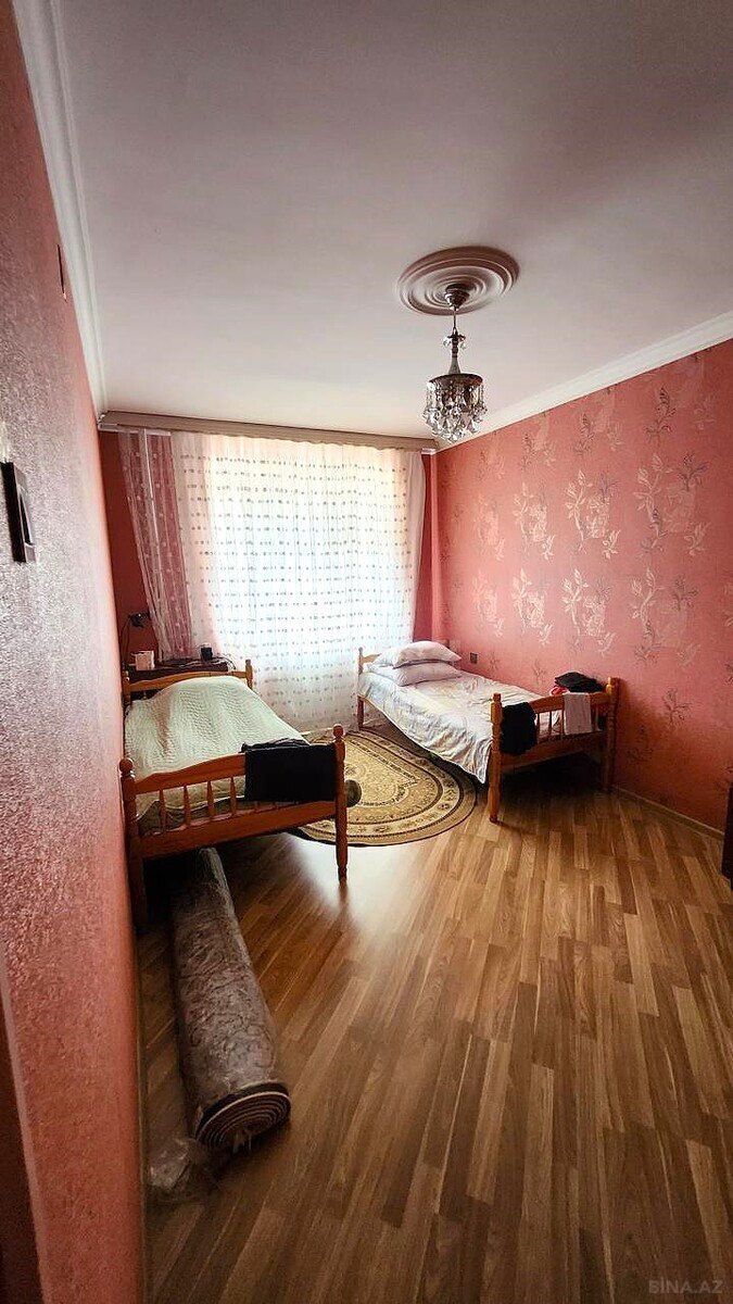 3 otaqlı Köhnə tikili, Gənclik m., Bakı
