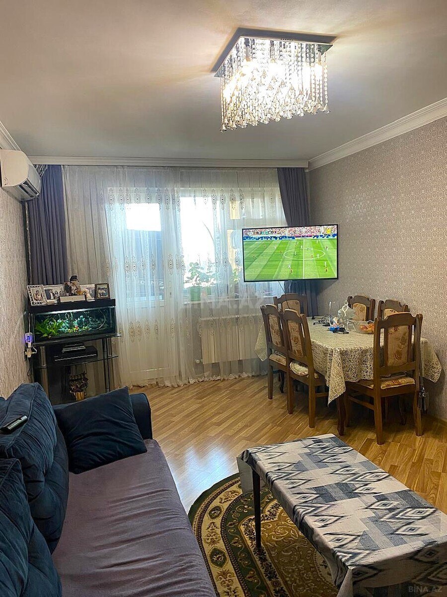 3 otaqlı Köhnə tikili, Gənclik m., Bakı
