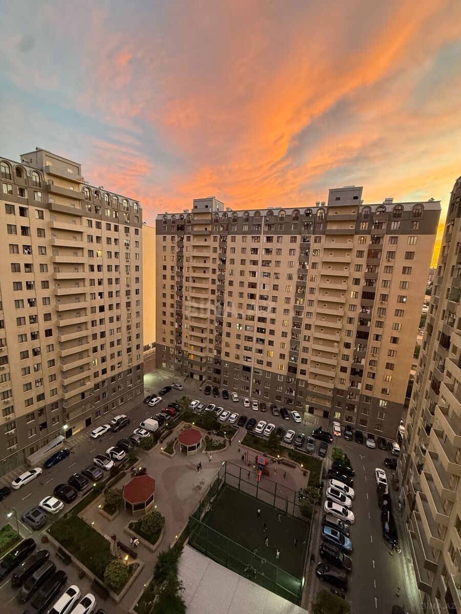 2 otaqlı Yeni tikili, Qara Qarayev m., Bakı