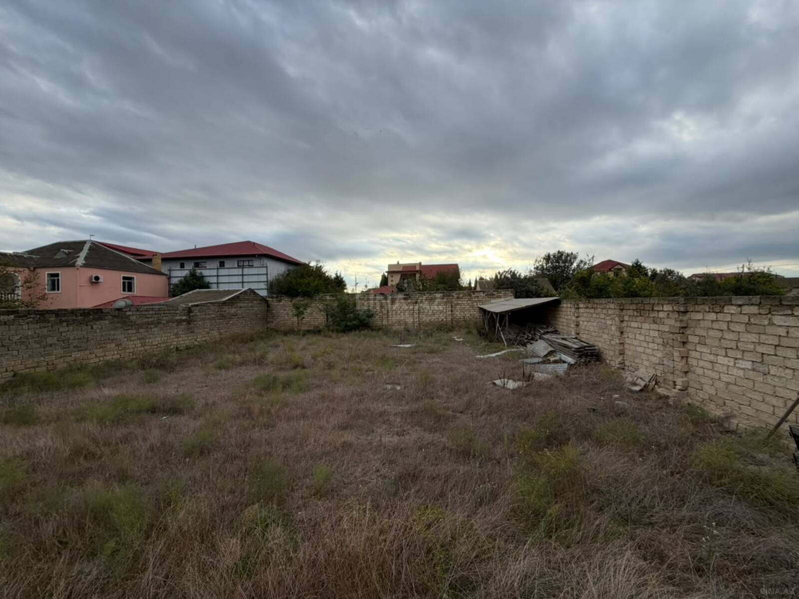 Torpaq satılır, Mərdəkan, Bakı