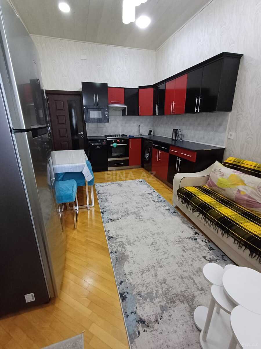 3 otaqlı Yeni tikili, Neftçilər m., Bakı