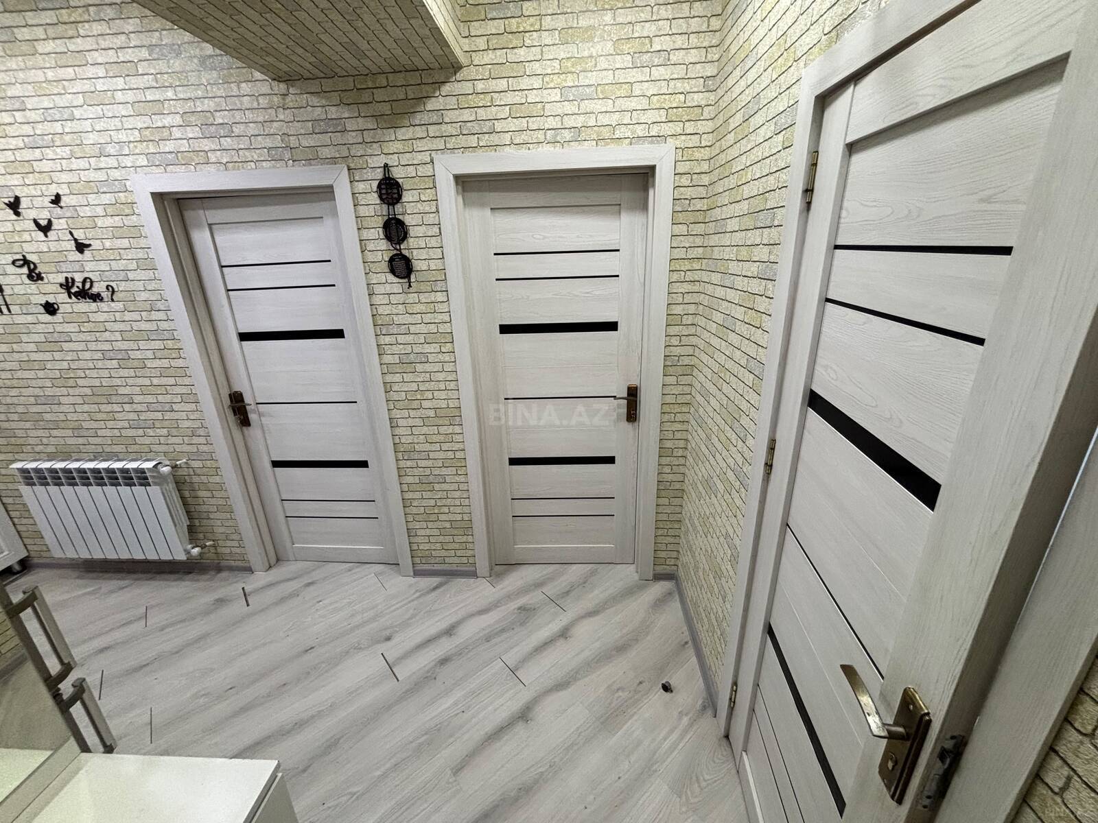 2 otaqlı Yeni tikili, Xırdalan