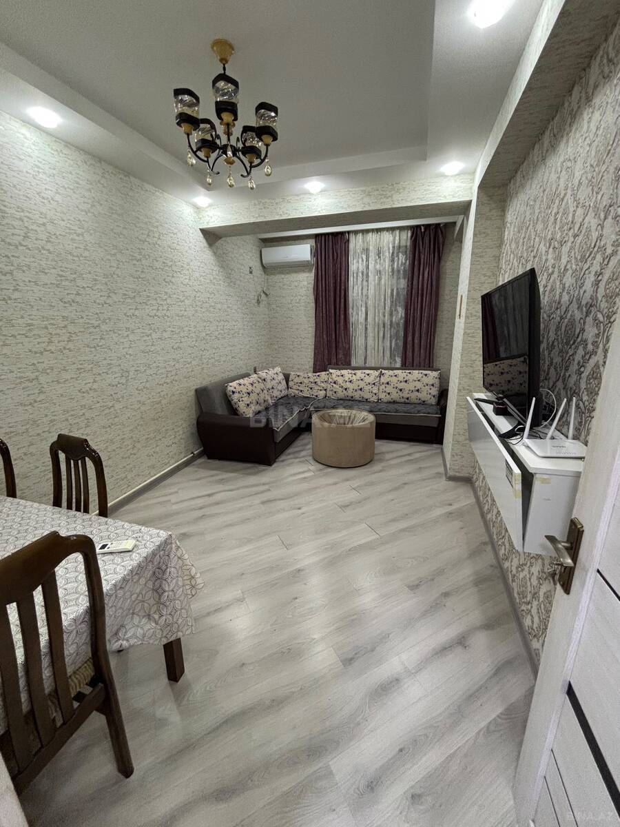 2 otaqlı Yeni tikili, Xırdalan