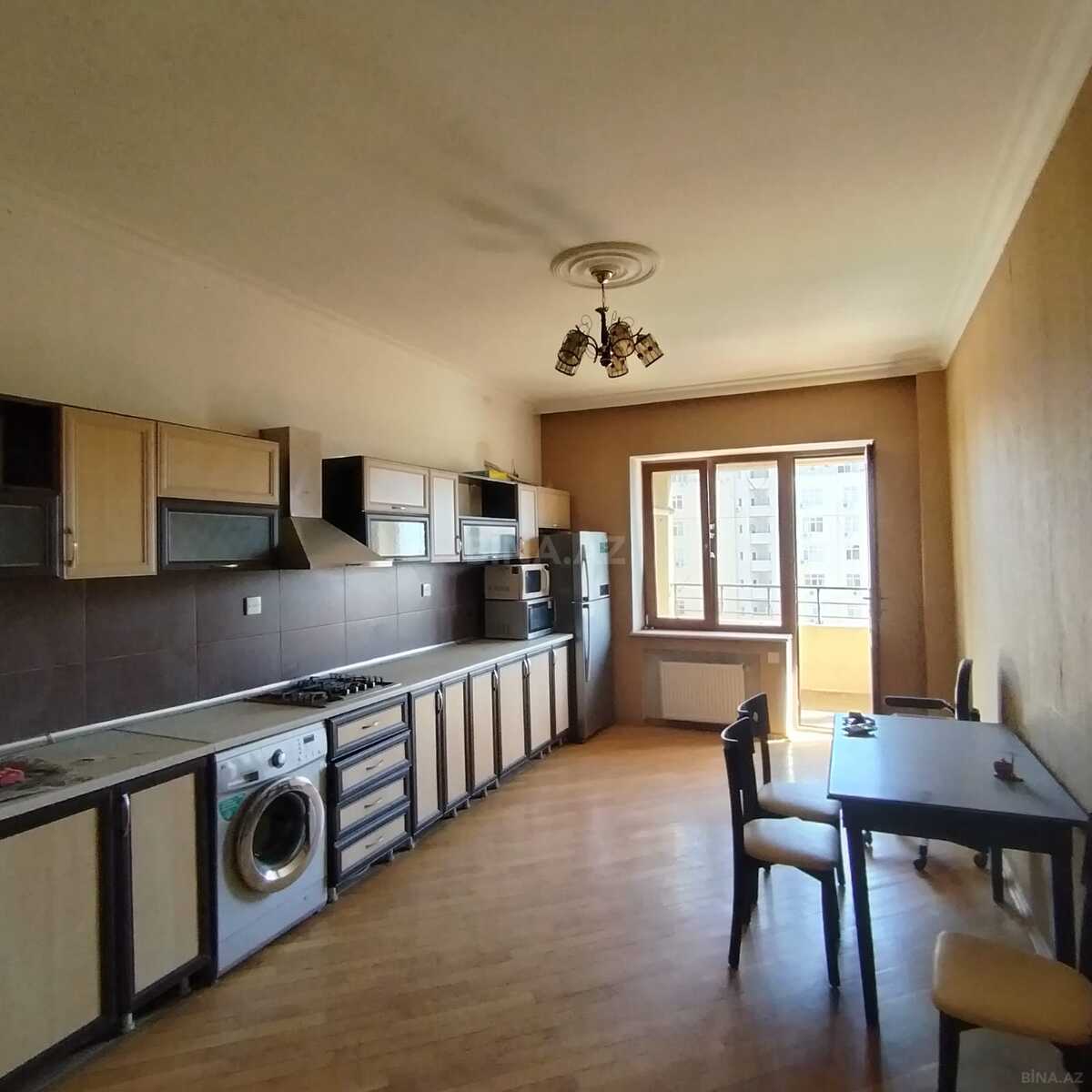 4 otaqlı Yeni tikili, Nəsimi r., Bakı