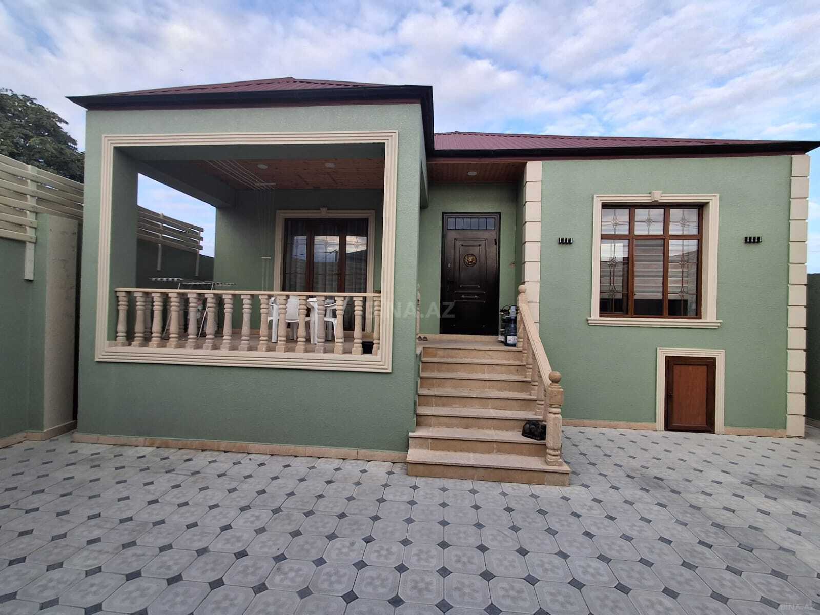 4 otaqlı Həyət evi/Bağ evi, Binə q., Bakı
