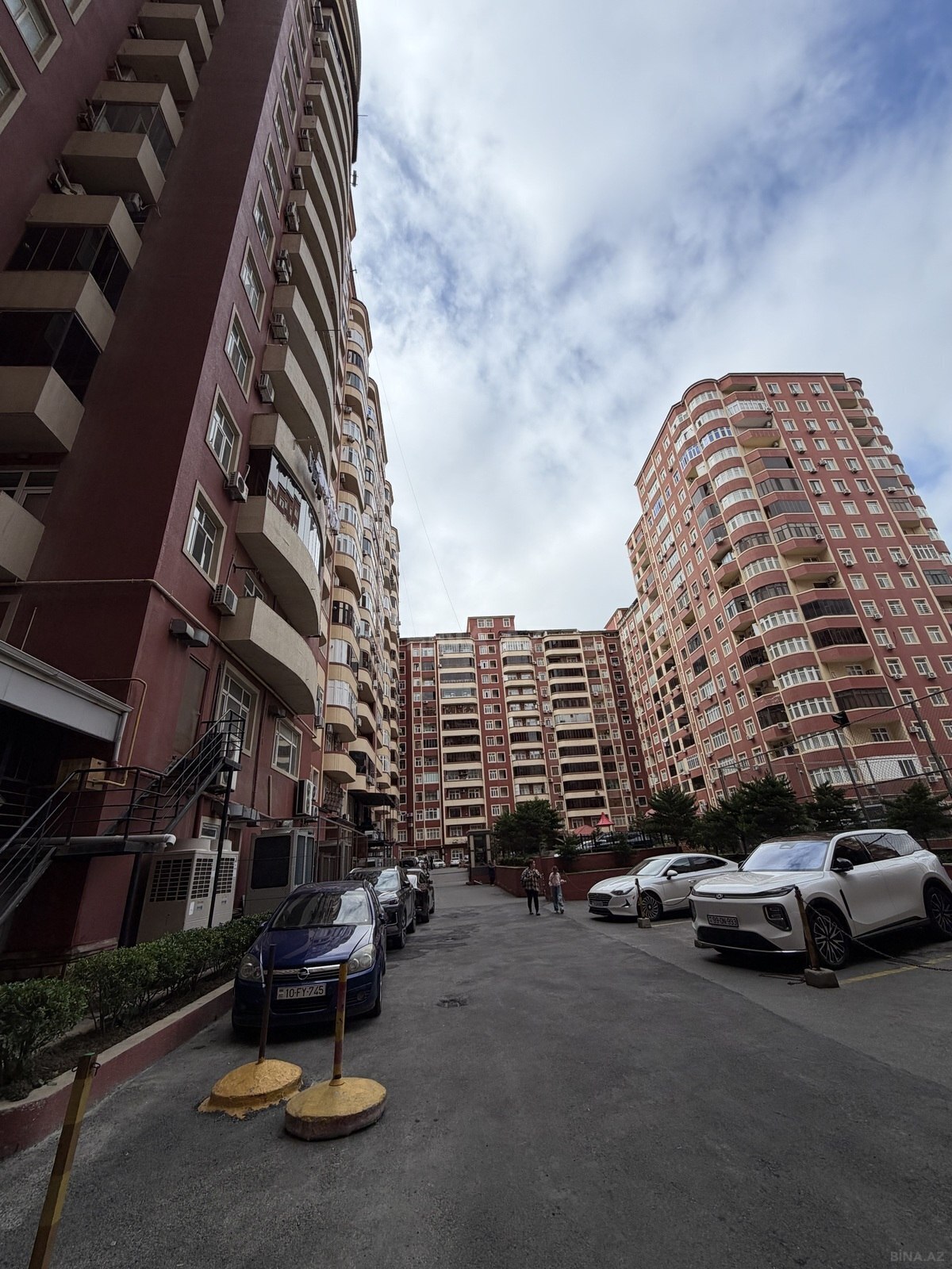 2 otaqlı Yeni tikili, Azadlıq Prospekti m., Bakı