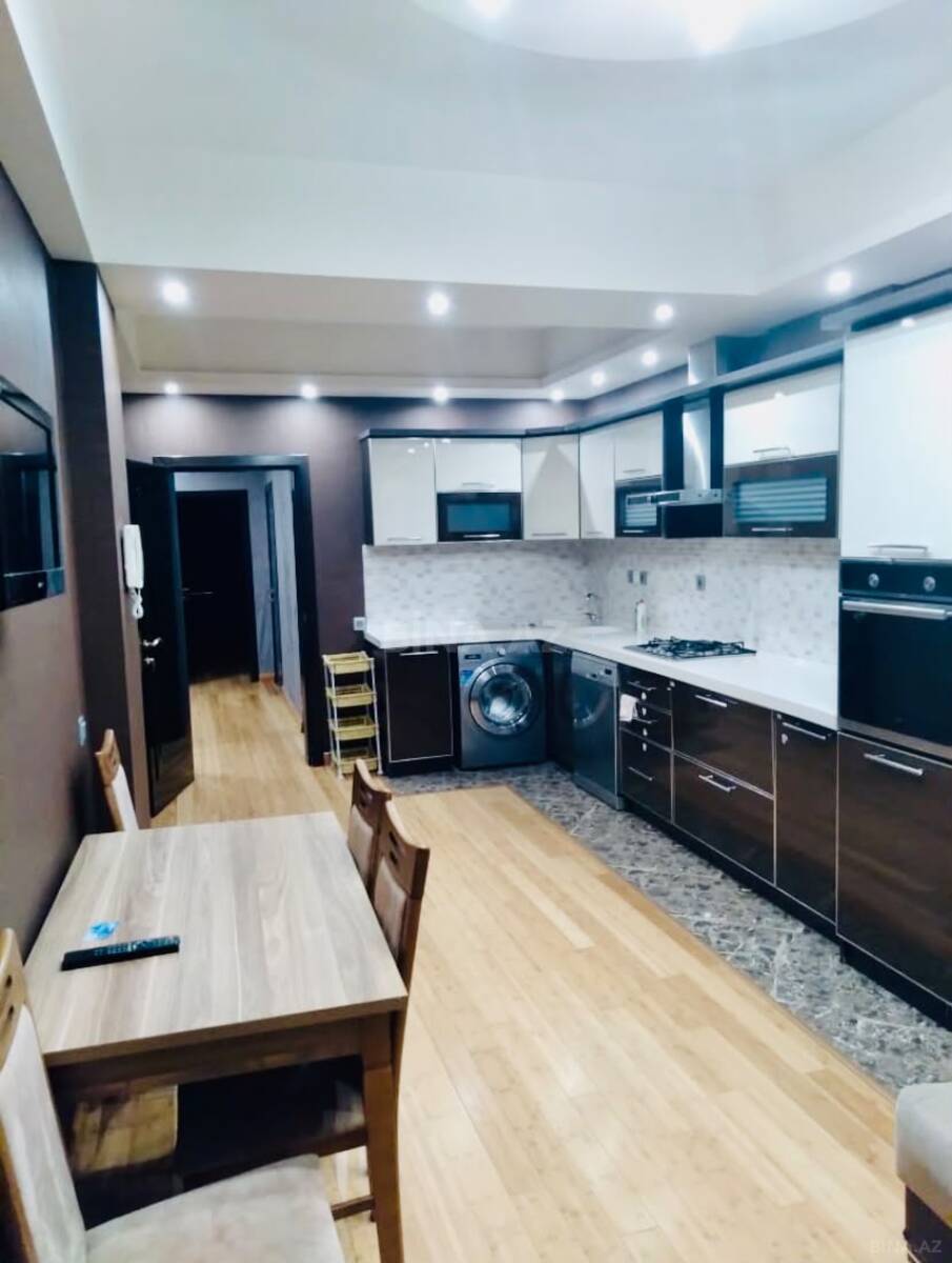 2 otaqlı Yeni tikili, Şah İsmayıl Xətai m., Bakı