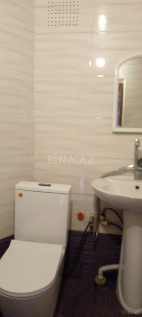 3 otaqlı Köhnə tikili, Neftçilər m., Bakı