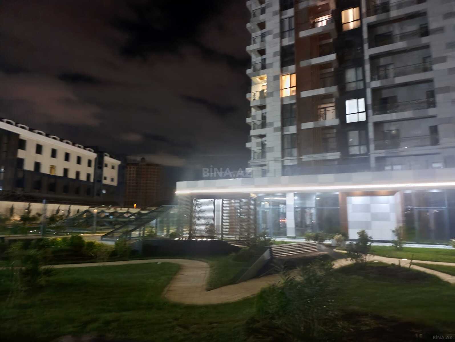 3 otaqlı Yeni tikili, Koroğlu m., Bakı