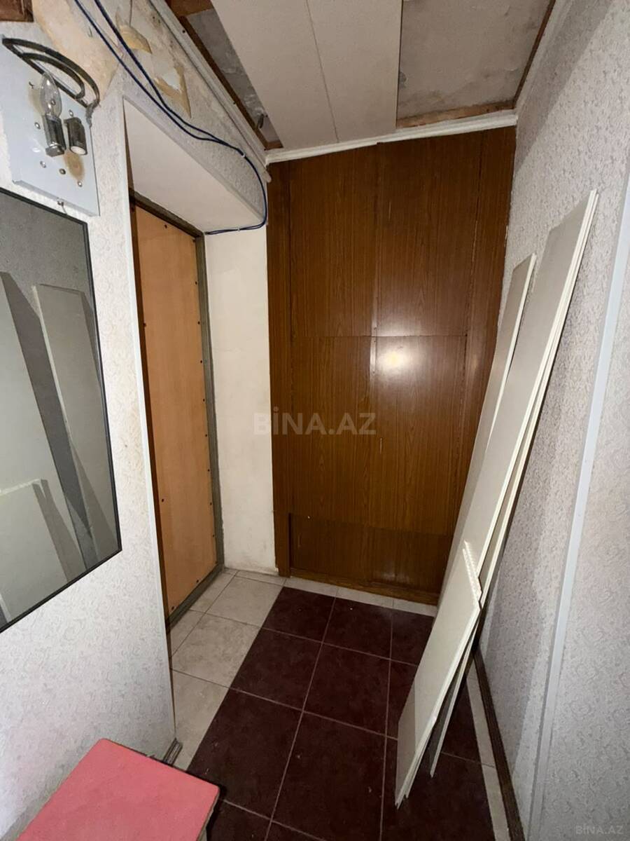 2 otaqlı Köhnə tikili, Nizami m., Bakı