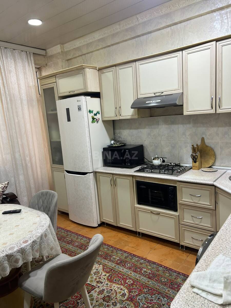 3 otaqlı Yeni tikili, Memar Əcəmi m., Bakı