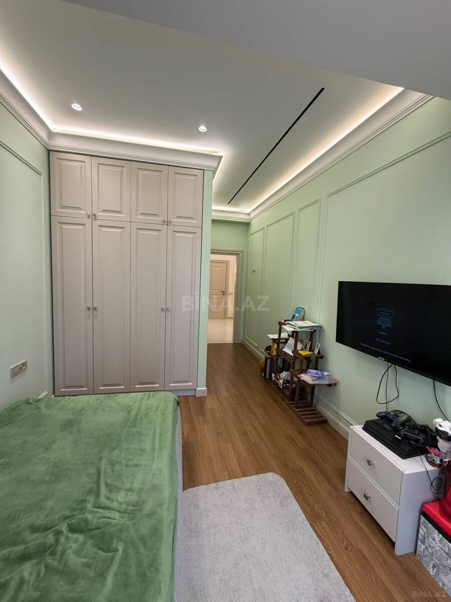 3 otaqlı Yeni tikili, Şah İsmayıl Xətai m., Bakı