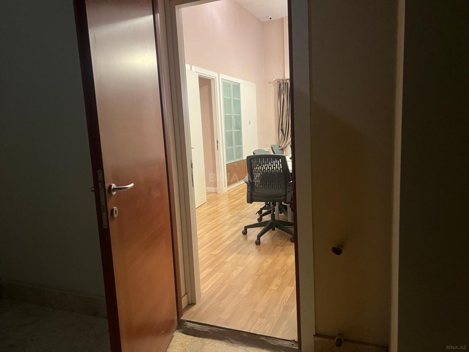 4 otaqlı Ofis, Nəriman Nərimanov m., Bakı