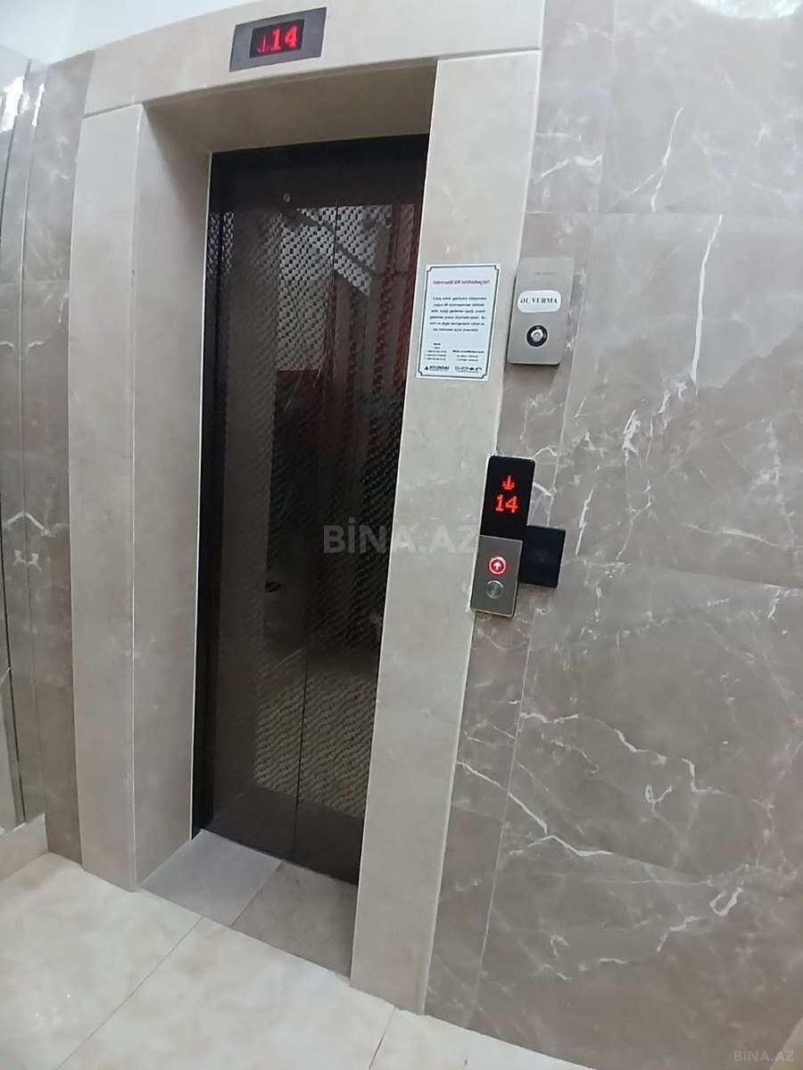 4 otaqlı Yeni tikili, Şah İsmayıl Xətai m., Bakı