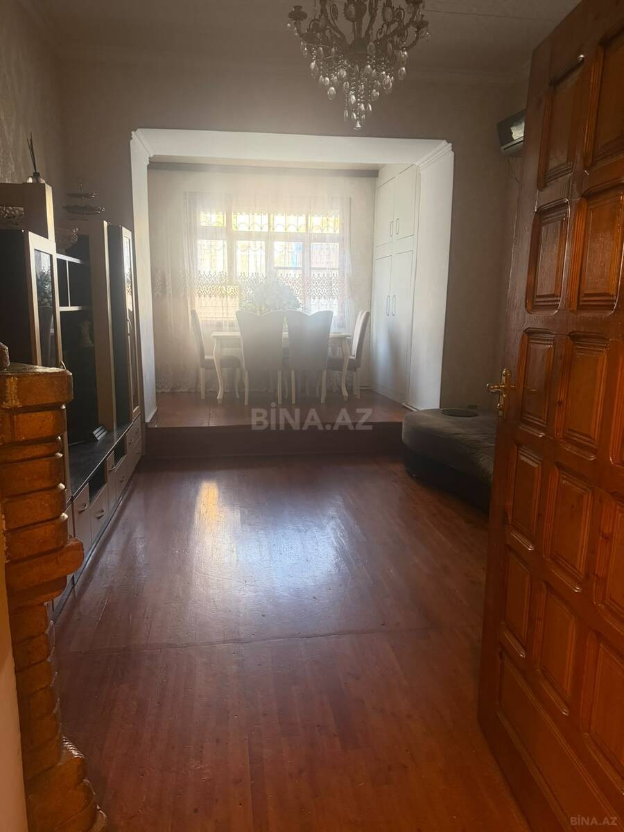 3 otaqlı Köhnə tikili, Nəsimi r., Bakı