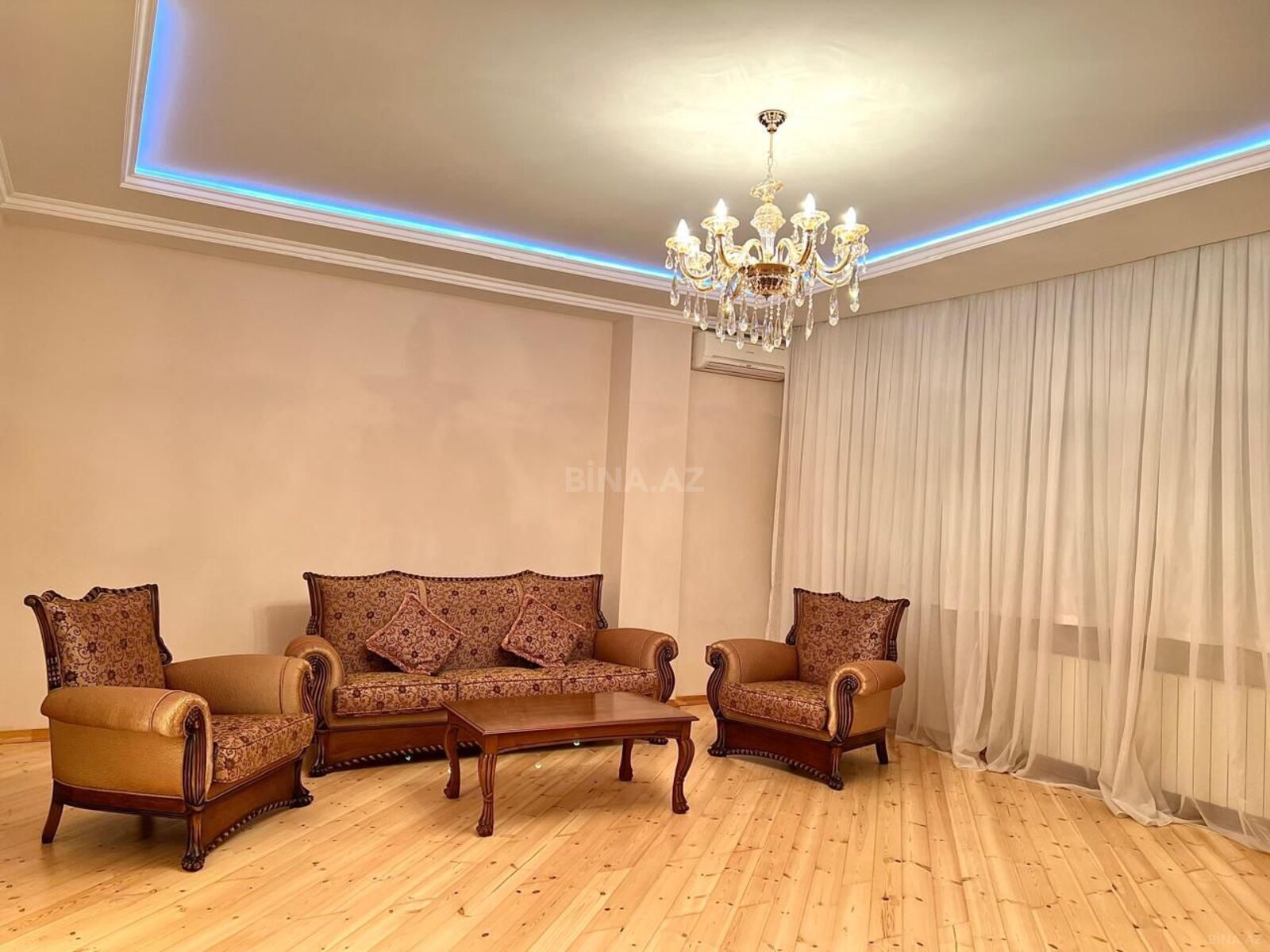 2 otaqlı Yeni tikili, Şah İsmayıl Xətai m., Bakı