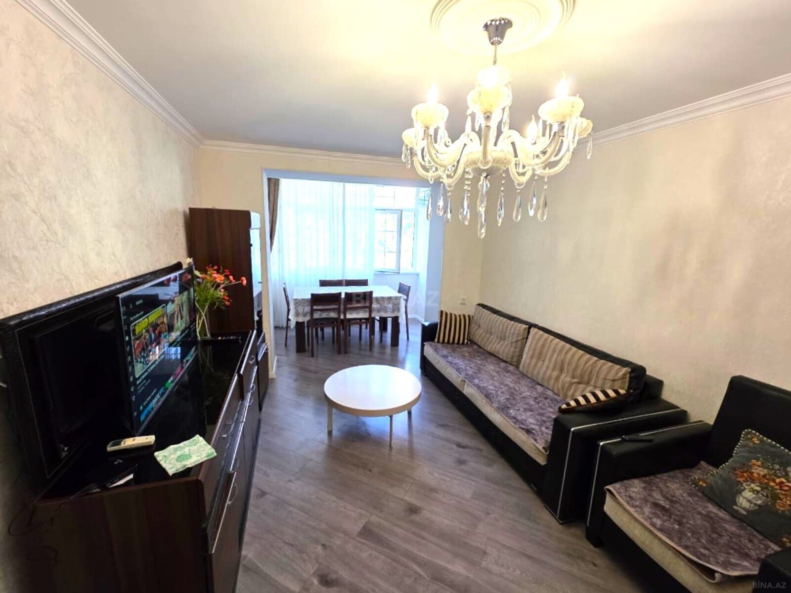 3 otaqlı Köhnə tikili, Neftçilər m., Bakı