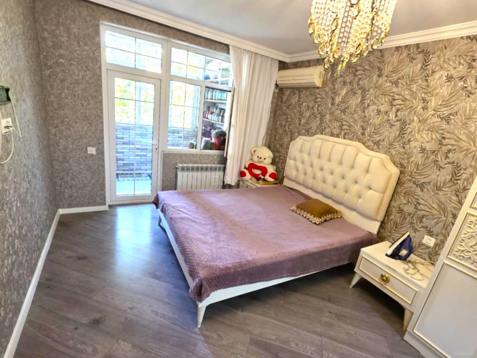 3 otaqlı Köhnə tikili, Neftçilər m., Bakı